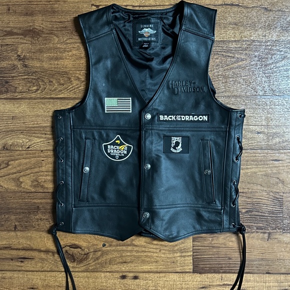 Harley-Davidson • Large • Cowhide Leather • Men’s • Black • 4 Patches • Vest - Picture 2 of 15